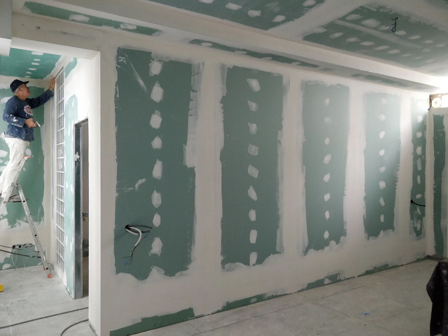 Aplicação, massa, pladur, acabamentos, obra